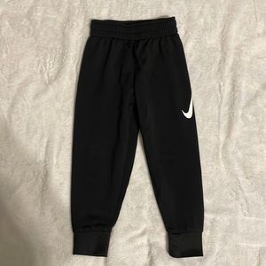 Boys 3T Nike joggers